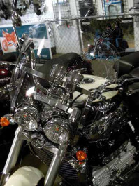 Laminar Lip tuuliohjain Triumph Rocket III, 2004-